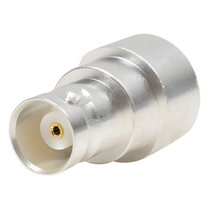 Adaptador UNIDAPT Hembra a BNC Hembra. Plata / Oro / Teflón.