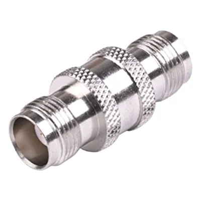 Adaptador Barril en Línea de Conector TNC Hembra a TNC Hembra, Níquel/ Oro/ Teflón.