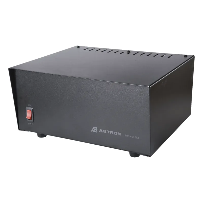 Fuente de Poder Lineal / 13.8 Vcc 35 A / Regulación Electrónica / Disipador Térmico / Voltaje Universal / Alta Potencia