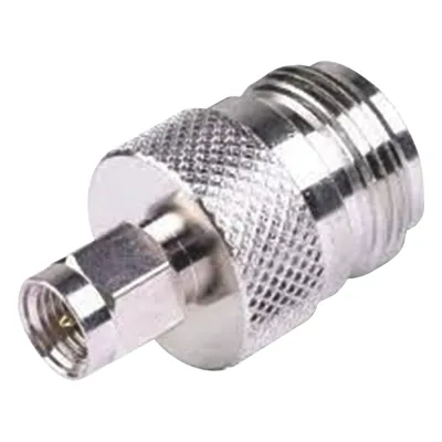 Adaptador en Linea de Conector SMA Macho a N Hembra, Niquel/ Oro/ Teflón.