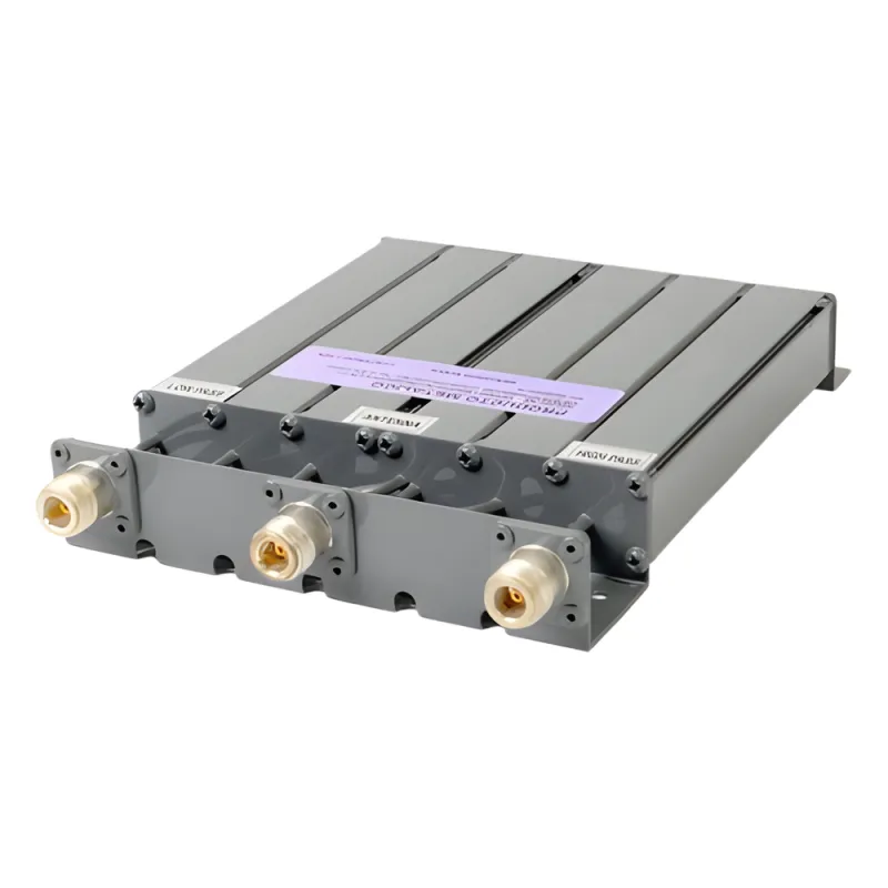 Duplexer SYSCOM en UHF, 6 Cav. 490-520 MHz, 50 Watt, 5 MHz Sep. Rechazo de Banda, N Hembras.