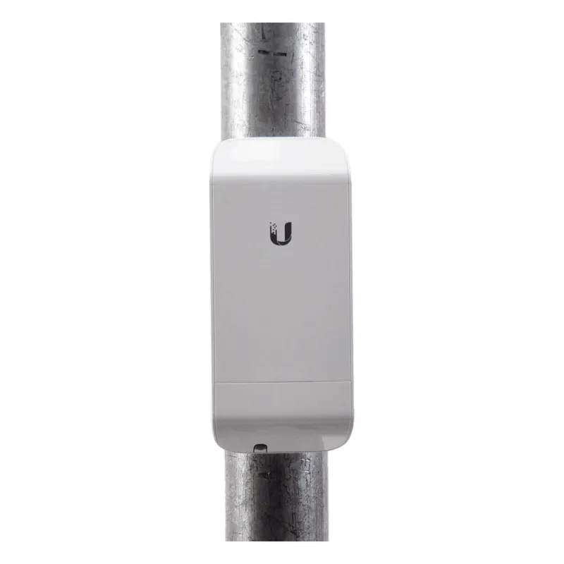 NanoStation airMAX locoM2 CPE, hasta 150 Mbps, frecuencia 2 GHz (2412-2462 MHz) con antena integrada de 8 dBi