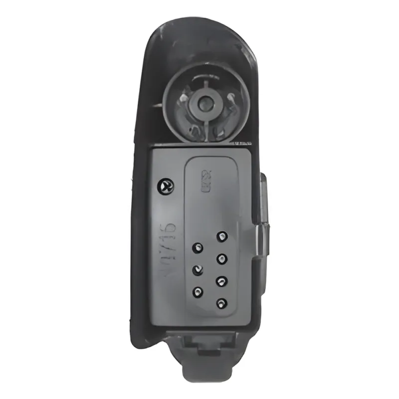 Adaptador para conectar los accesorios de audio del: P110, PRO3150, EP450, EP350 a los radios Motorola PRO5150, 5550, 5750, 7150, 7550.