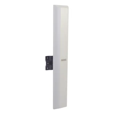 Antena Sectorial de 120° en 2.4 GHz, Ganancia de 15 dBi, Polarización Dual con Slant a 45°