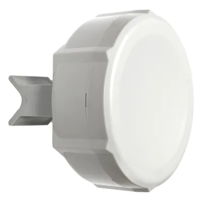 (SXT 5 ac) Punto de Acceso en 5GHz a/n/ac con Antena Integrada de 16dBi, hasta 1000mW de potencia.