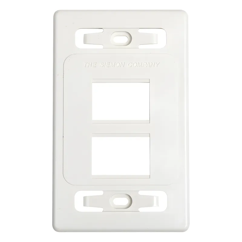 Placa de Pared Modular MAX, de 4 Salidas, Color Blanco, Versión Bulk (Sin Empaque Individual)