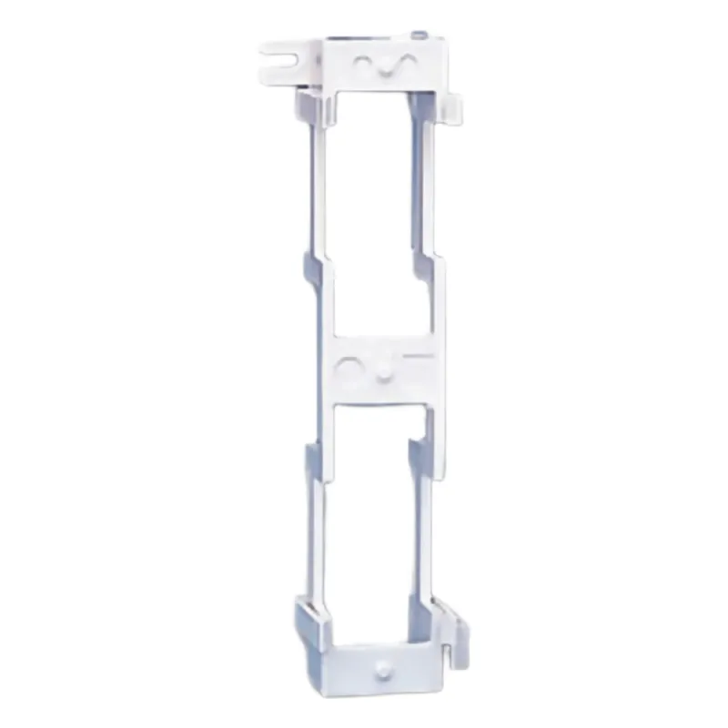 Bracket para Montaje de Regleta S66, Acepta 1 Regleta M150 y 1 Conector de 25 Pares de Cada Lado