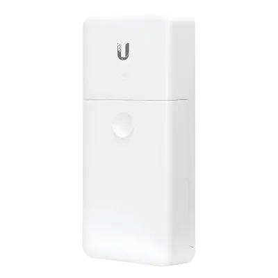 Switch PoE 24 V de Paso para Exterior con 4 Puertos Gigabit (1 PoE In, 3 PoE Out) NanoSwitch