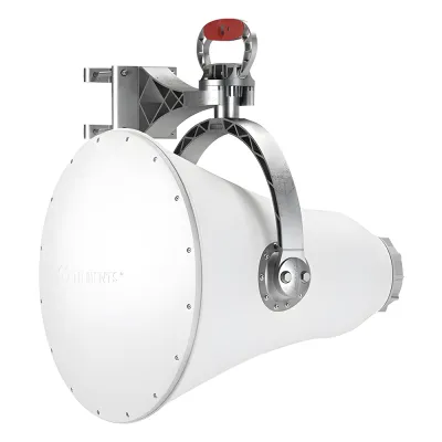 Antena direccional UltraHorn™ 5180-6775 GHz MHz, 24 dBi, ultra rechazo al ruido, conexión a radio sin pérdida y transmisión altamente direccional sin lóbulos laterales
