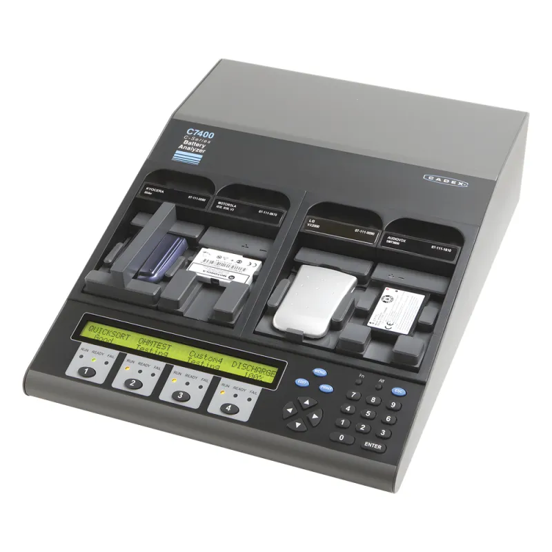 CADEX 7400-C Analizador de baterías de 4 cavidades (80 W) no incluye adaptadores.