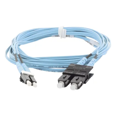Jumper de Fibra Optica Multimodo 50/125 OM3, LC-SC Duplex, OFNR (Riser), Color Aqua, 10 Metros (32.81 Pies)