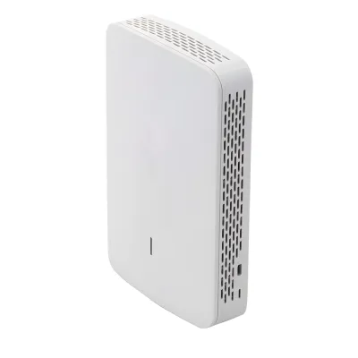 Punto de Acceso Empresarial Wi-Fi 6 / Con diseño para Pared / 3 Puertos Gigabit (1 con Salida PoE) / Doble banda en ( 2.4 y 5 GHz) / Hasta 2.5 Gbps / Gestión desde la Nube / Alimentación PoE af