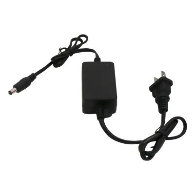 Adaptador 5 Vcc / 1A / UL / Voltaje de Entrada de 100-240 Vca / Para uso, solo en lectores biométricos de 5 Vcc de la marca ZK