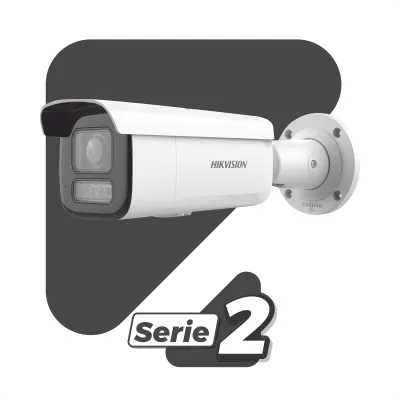 [Dual Light + 2 Micrófonos Integrados] Bala IP 2 Megapixel / Lente Mot. 2.8 a 12 mm / 60 mts Luz Blanca + 60 mts IR / ACUSENSE / Exterior IP67 / IK10 / WDR 120 dB / PoE+ / Alarmas I/O / Micro SD / Metal / IK10 / ACUSEEK