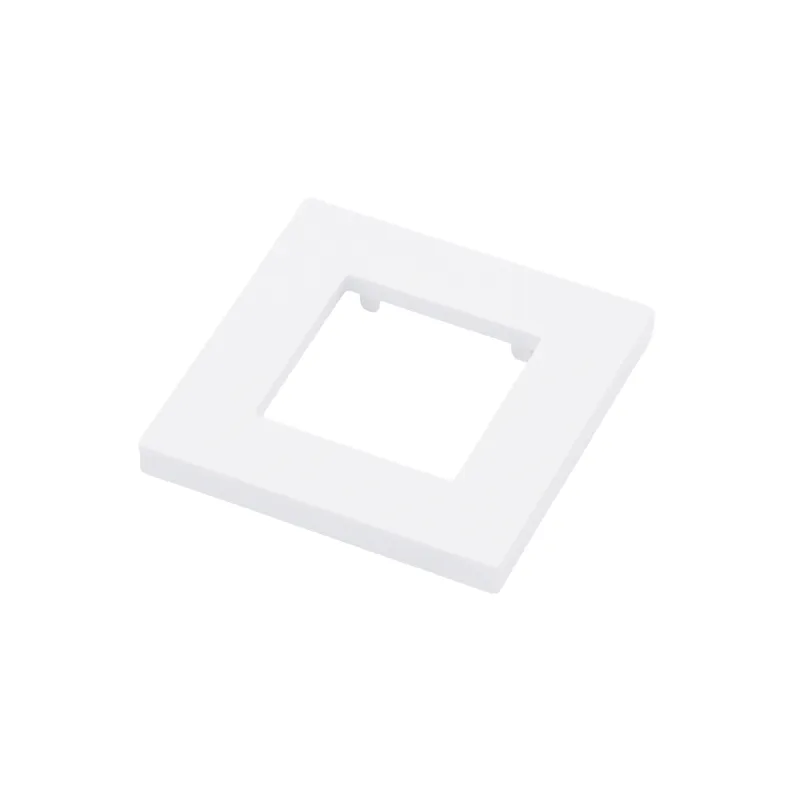Embellecedor para Caja Europea / Dimensiones 84x84x8 mm Externas / ABS Antimicrobiano / Blanco con Efecto de Contraste / Colocación Fácil y Rápida