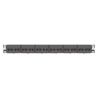 Panel de Parcheo con 24 Acopladores Mini-Com, Plano, Categoría 6, de 1 UR, Color Negro