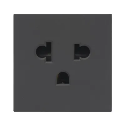 Módulo para Tomacorriente Euroamericano / Color Negro / 45x45 mm (1.77 x 1.77 pulgadas) / Compatible con Torres y Cajas para Escritorio de la Marca Simon