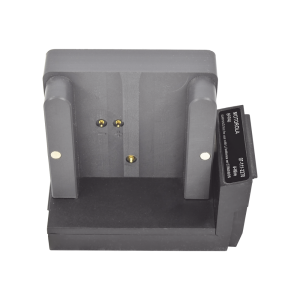 Adaptador de batería para ANALIZADOR C7X00-C SERIES para batería PMNN4071/AR para radios Motorola  MAG ONE A8, BPR40