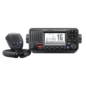 Radio VHF Móvil Marino, Función de cancelación de ruido, GPS interconstruido, Salida de potencia de 10W, Bocina Manual, Elimina Residuos de Agua de la Bocina, IPX7 Sumergible, Color Negro.