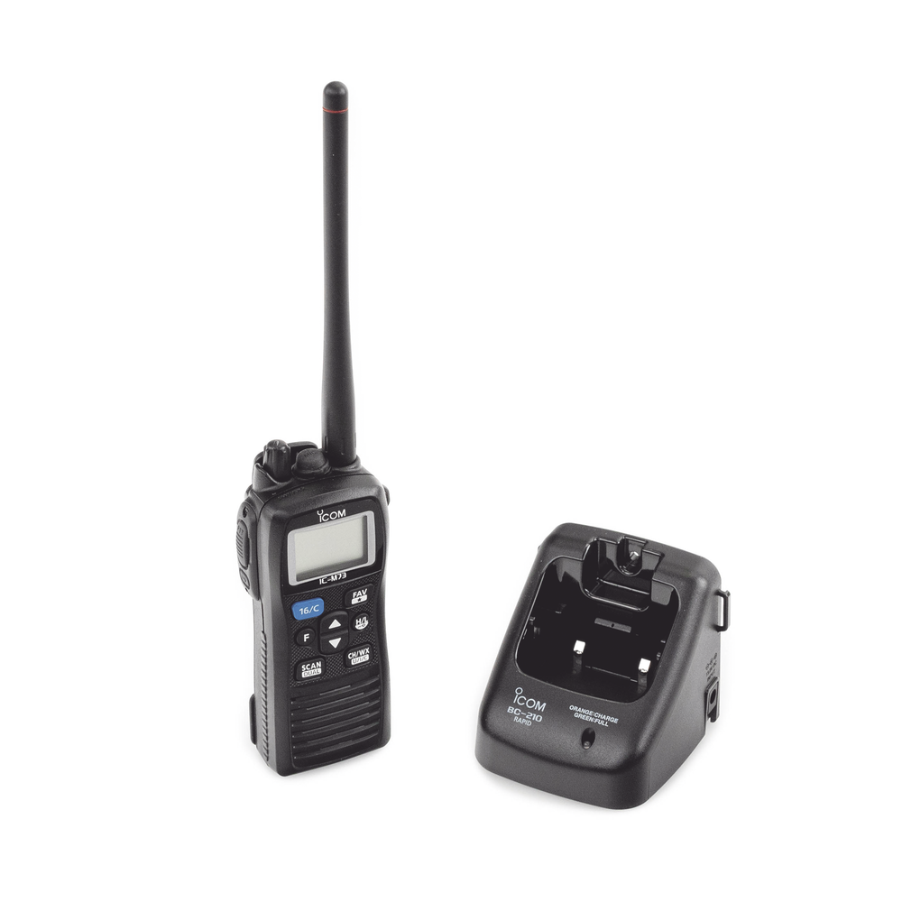 Radio Marina VHF / IPX8 Submersible 1.5 m / 6 W Potencia RF / 700 mW Audio / LCD Amplio Ángulo / AquaQuake™ / Dualwatch-Triwatch - Image 3