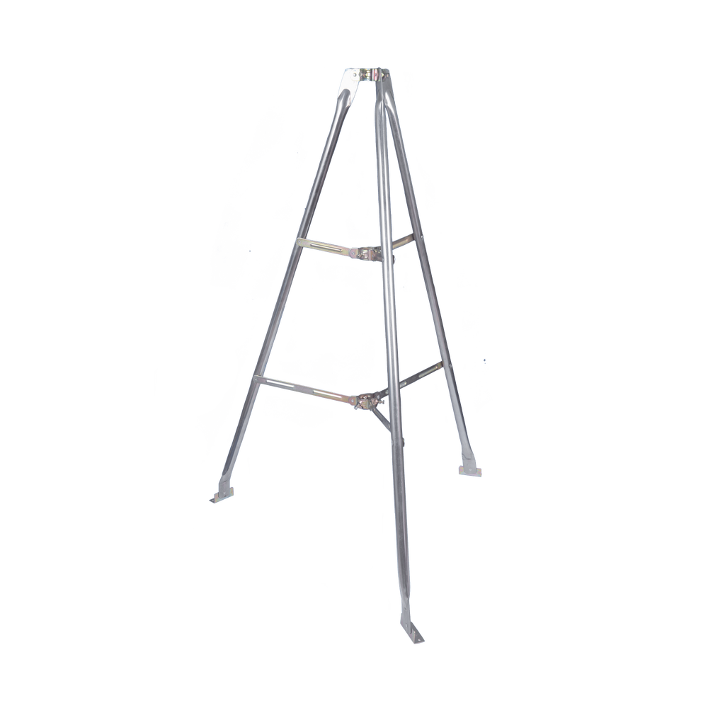 Montaje de tripie para exterior, altura total del tripie 1.52 m. Compatible con mástiles de hasta 3 m de largo 1 1/4 a 2" de diámetro
