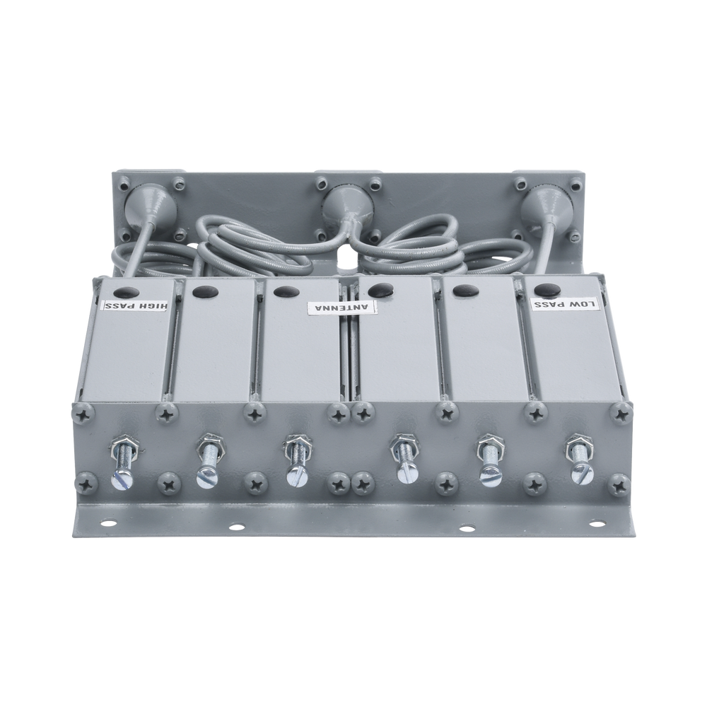 Duplexer SYSCOM en VHF, 6 Cav. 136-148 MHz, 50 Watt, 5 MHz Sep. Rechazo de Banda, BNC Hembras. - Image 3