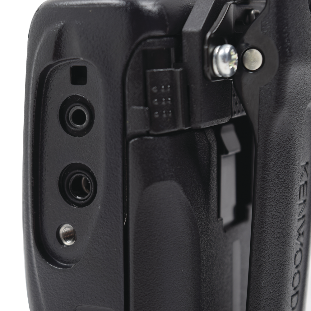 Radio portátil profesional VHF 136-174 MHz · 5 W · 16 canales · MIL-STD-810 · IP54 · VOX ·DTMF · Batería 12 hrs · 3 años de garantía. Incluye antena, batería, carga - Image 6