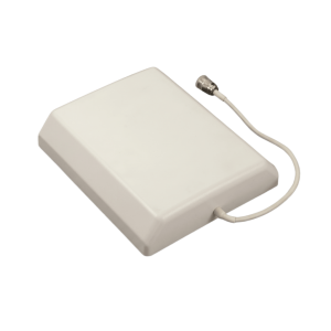 Antena Direccional Panel / 698-960/1710-2700 MHz / Ganancia 7-9 dBi / Ancho de Haz 65° Horizontal / 100W Máximo / Montaje Pared Interior