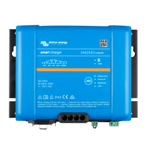 Phoenix Smart IP43 24/25 / Cargador de Baterías 24V, 25A / Para Ambientes Marinos y Terrestres. /  Para baterías de Plomo y Litio