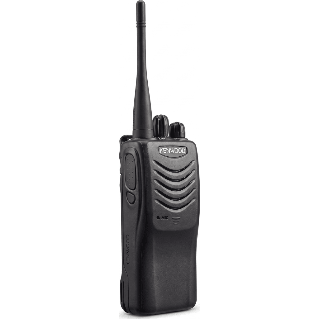 Radio portátil profesional VHF 136-174 MHz · 5 W · 16 canales · MIL-STD-810 · IP54 · VOX ·DTMF · Batería 12 hrs · 3 años de garantía. Incluye antena, batería, carga