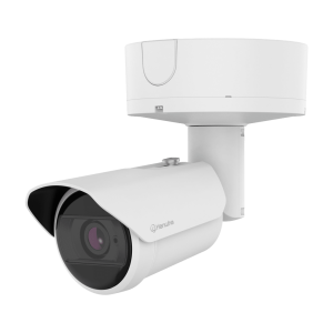 Cámara Bullet AI 8MP / Sensor 1/1.2" / Zoom Motorizado 2.25x 5.9-13.3 mm / WiseIR 60 m (196.85 ft) / Análisis Inteligente IA / IP66/IP67 / Wisenet 9 / Dual NPU / 4GB RAM